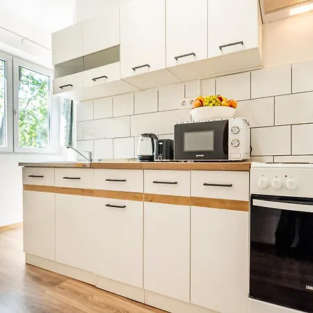 Riverside No1 * Эстергом