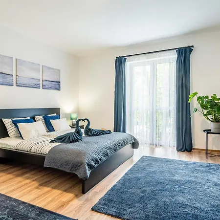 Riverside No1 Апартаменты *